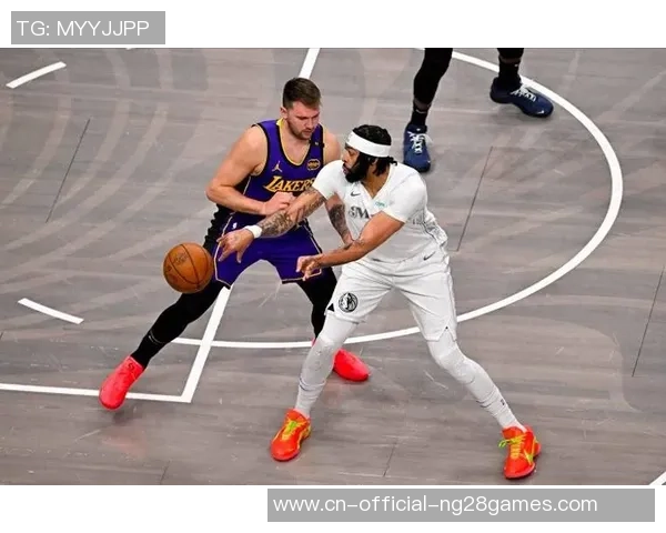 2012年2月尼克斯与森林狼激战回顾精彩瞬间与关键时刻分析